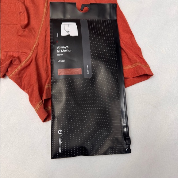 NEW Lululemon Always In Motion Boxer 5”/Large - Picture 2 of 6